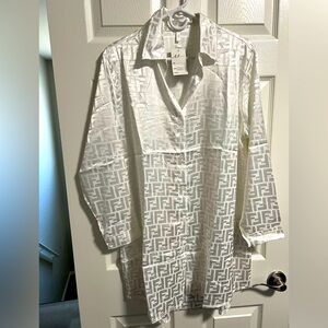 NWT Fendi white logo shirt dress size large to x large